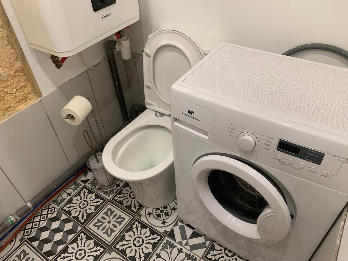 Chambre Avec Salle De Bain Et Cuisine Privee Centre Ville Historique Avec Climatisation Et Patio Bordeaux Ngoại thất bức ảnh